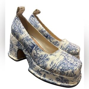 Peche Tezza Y2K Toile Parisian Coquette Platform Pumps Blue & White Size 7.5